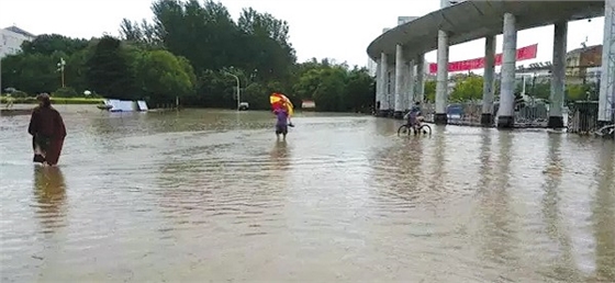 山東大暴雨，羅德移動泵車隨時待命